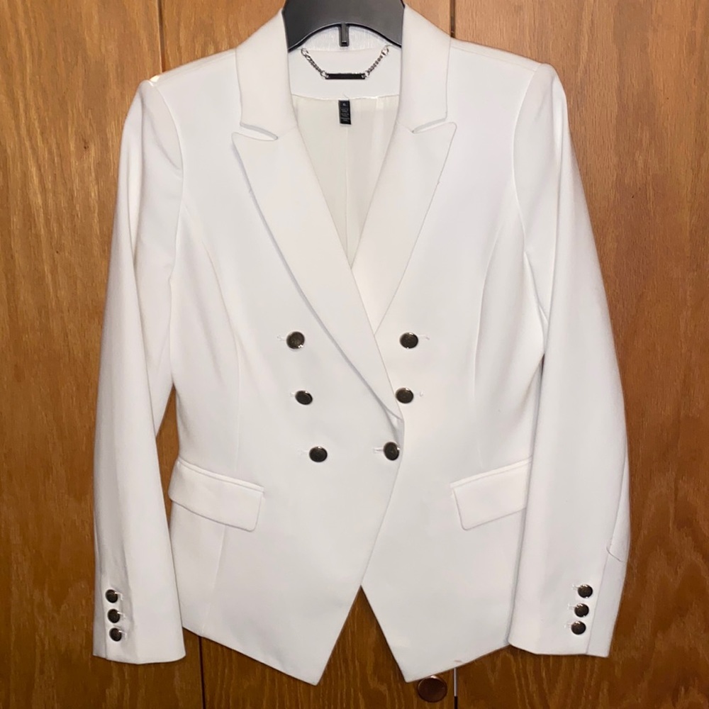 NWOT White House Black Market white blazer
